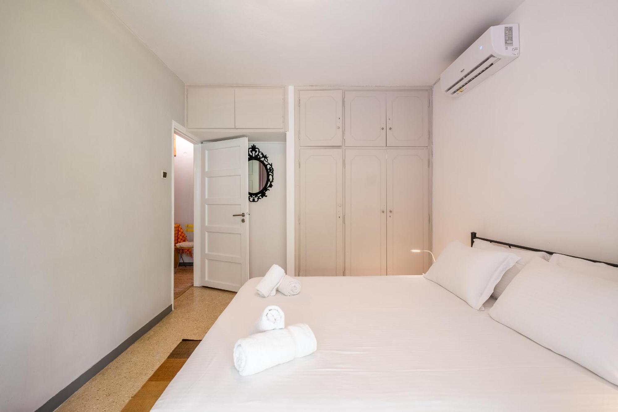 Very Comfortable, Close To Acropolis Apartment Athens